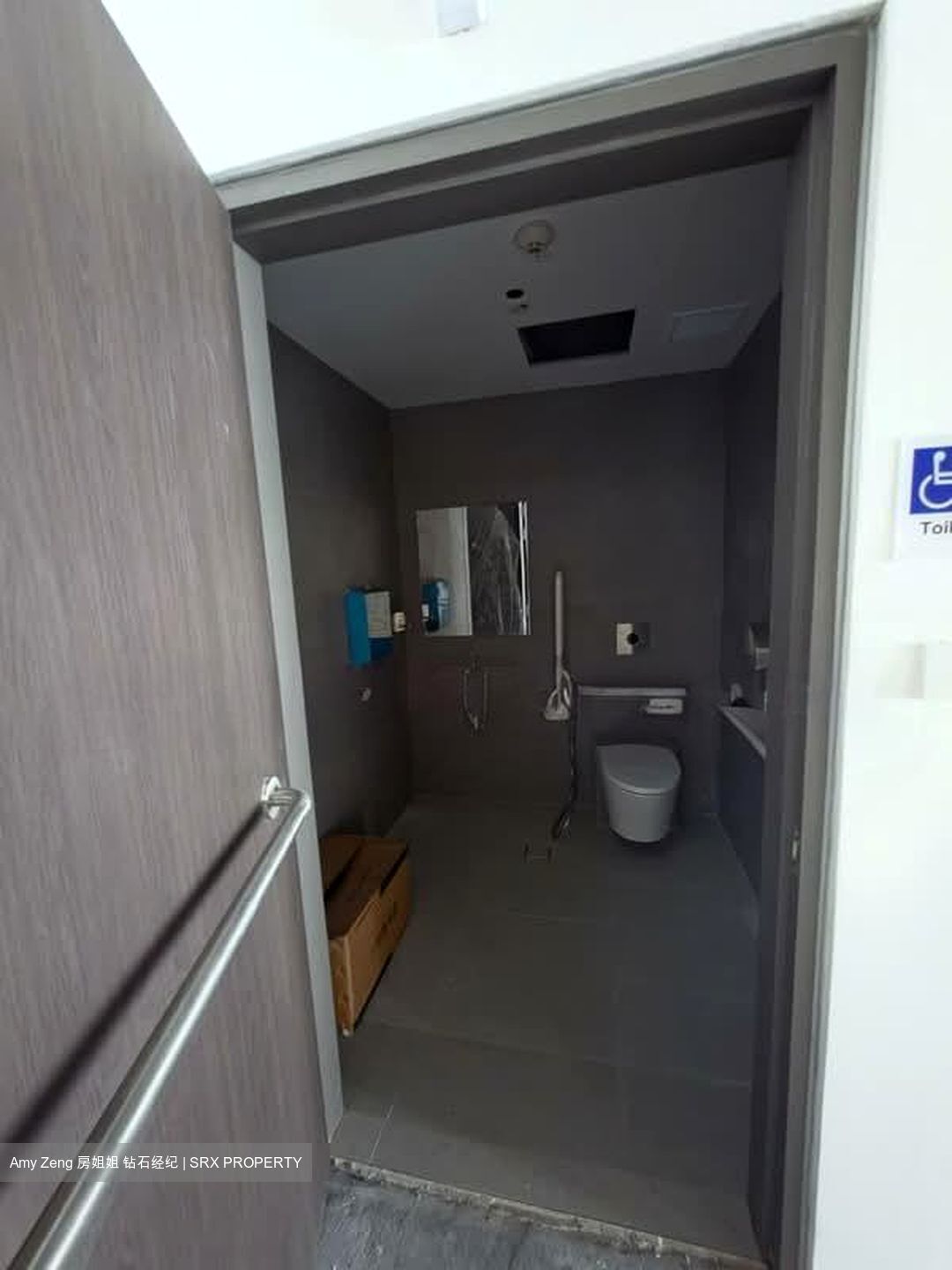 Serangoon Road (D8), Shop House #592353921